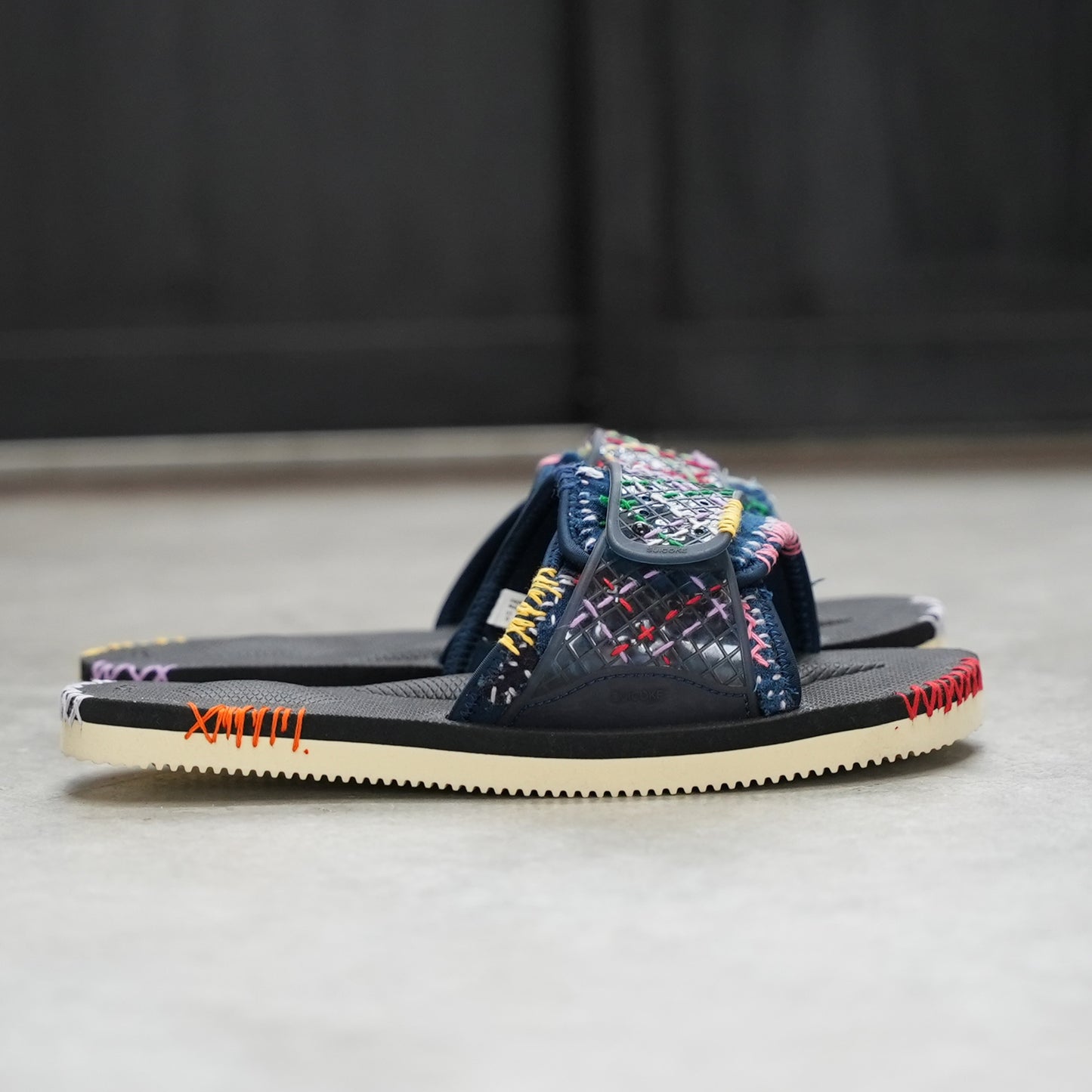 SUICOKE Sashiko Slides