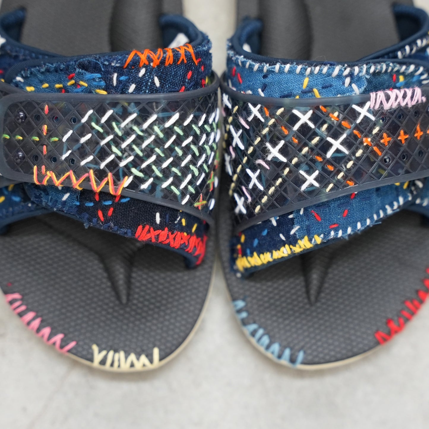 SUICOKE Sashiko Slides