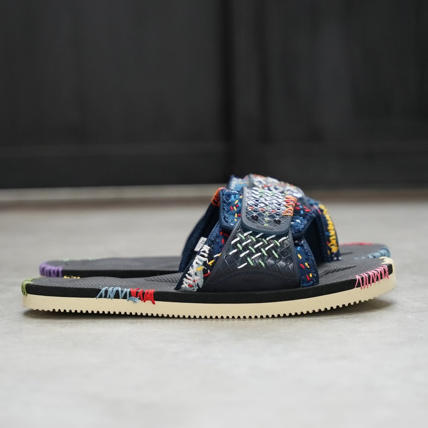 SUICOKE Sashiko Slides