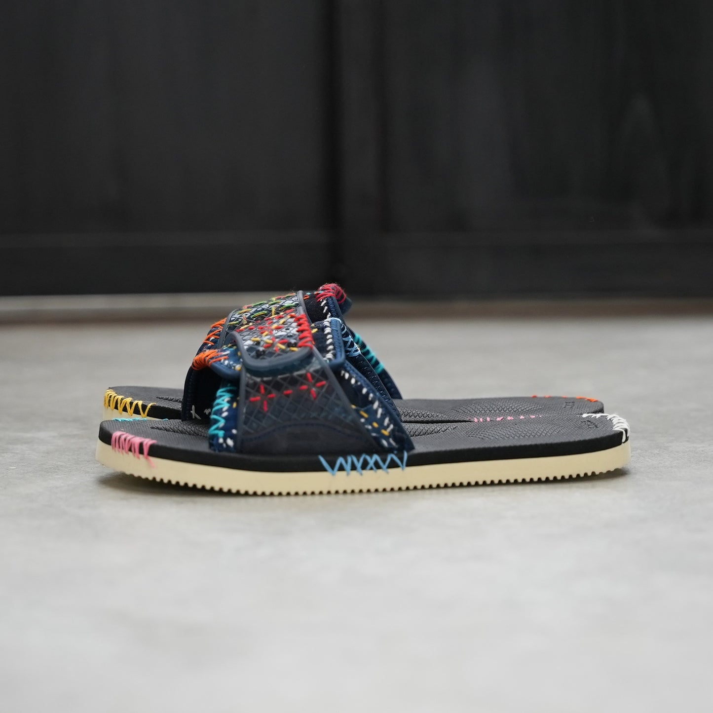 SUICOKE Sashiko Slides