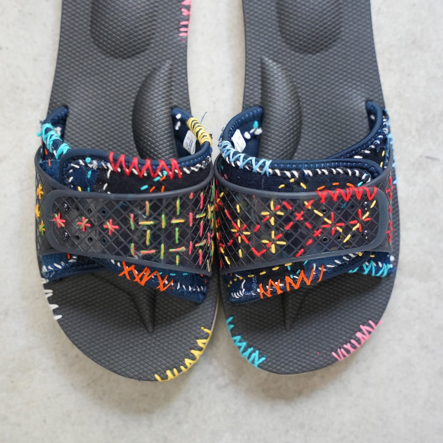 SUICOKE Sashiko Slides