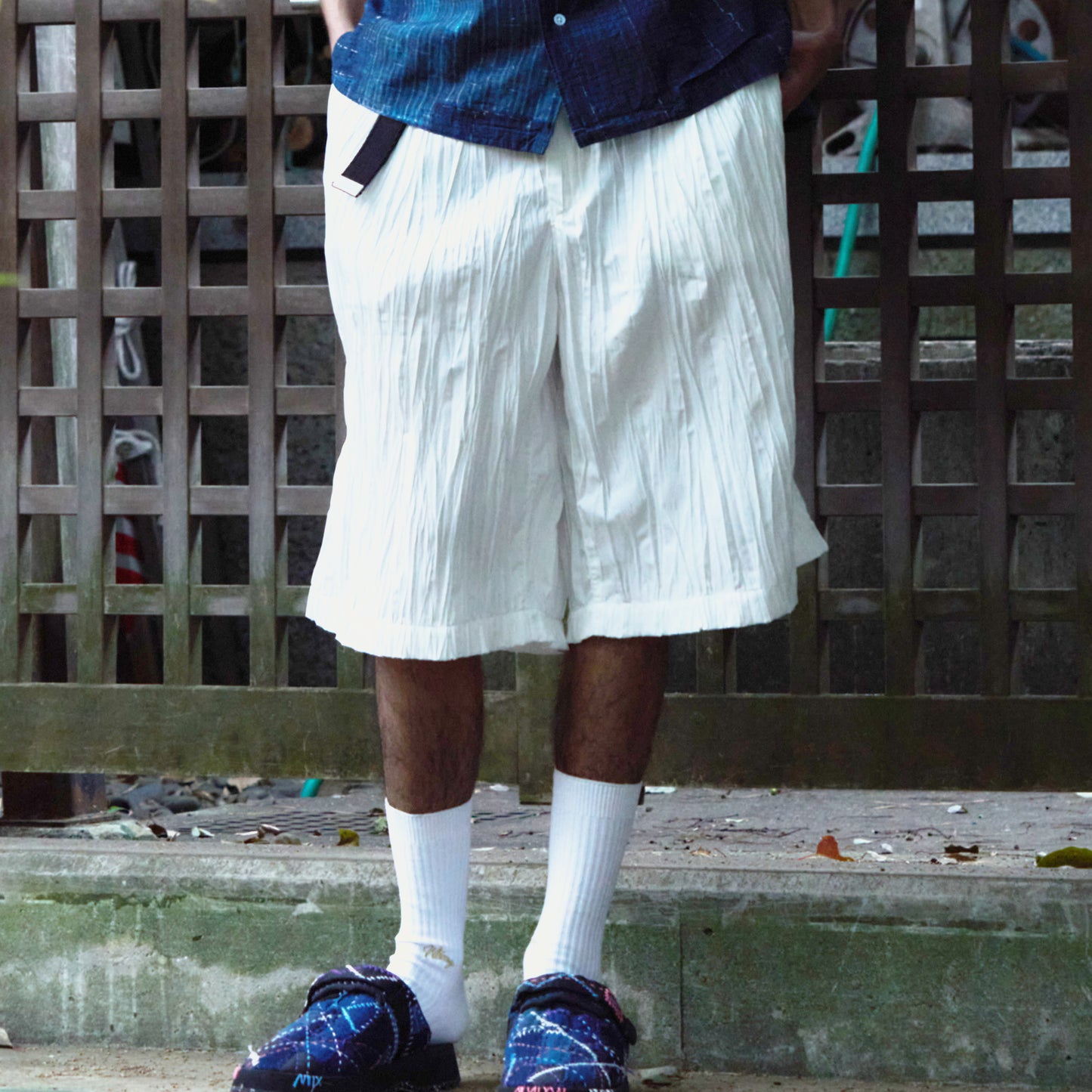 Random Pleated 3/4 Trousers