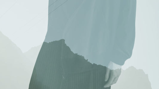 Between Subtlety and Statement, Identity Emerges