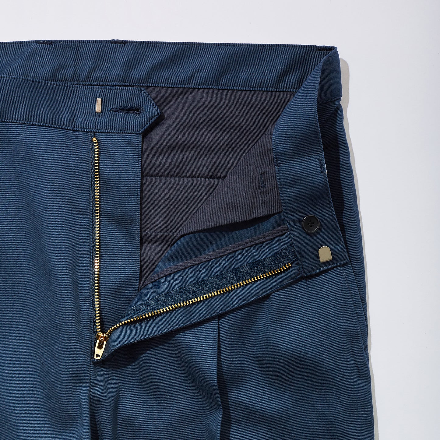 Cotton Twill Single Pleated Trousers
