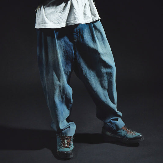 Denim Tapered Trousers (Bleached)