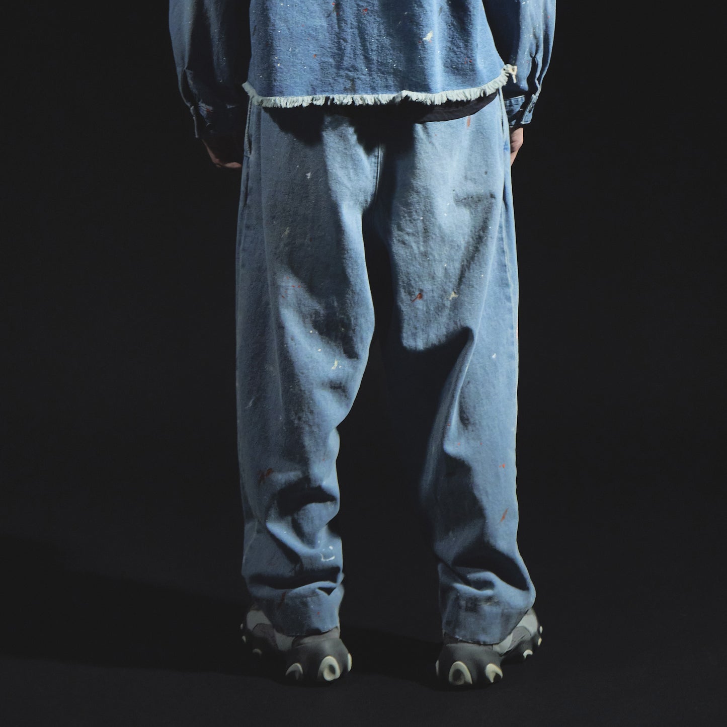 Denim Tapered Trousers (Paint-Splattered)