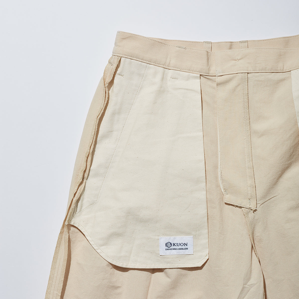 Washi/Cotton Pleated Tapered Trousers